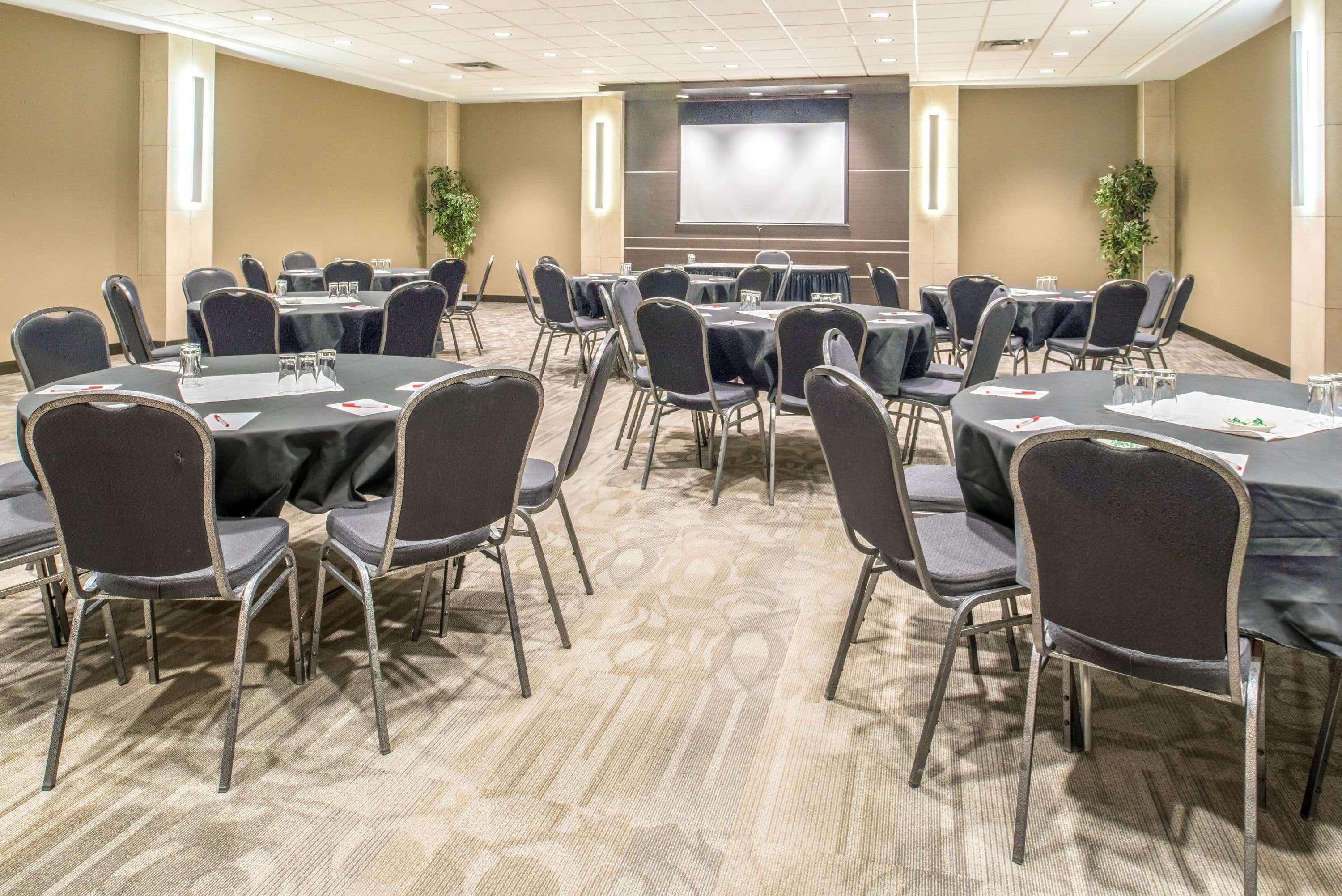 Ramada By Wyndham Hotel