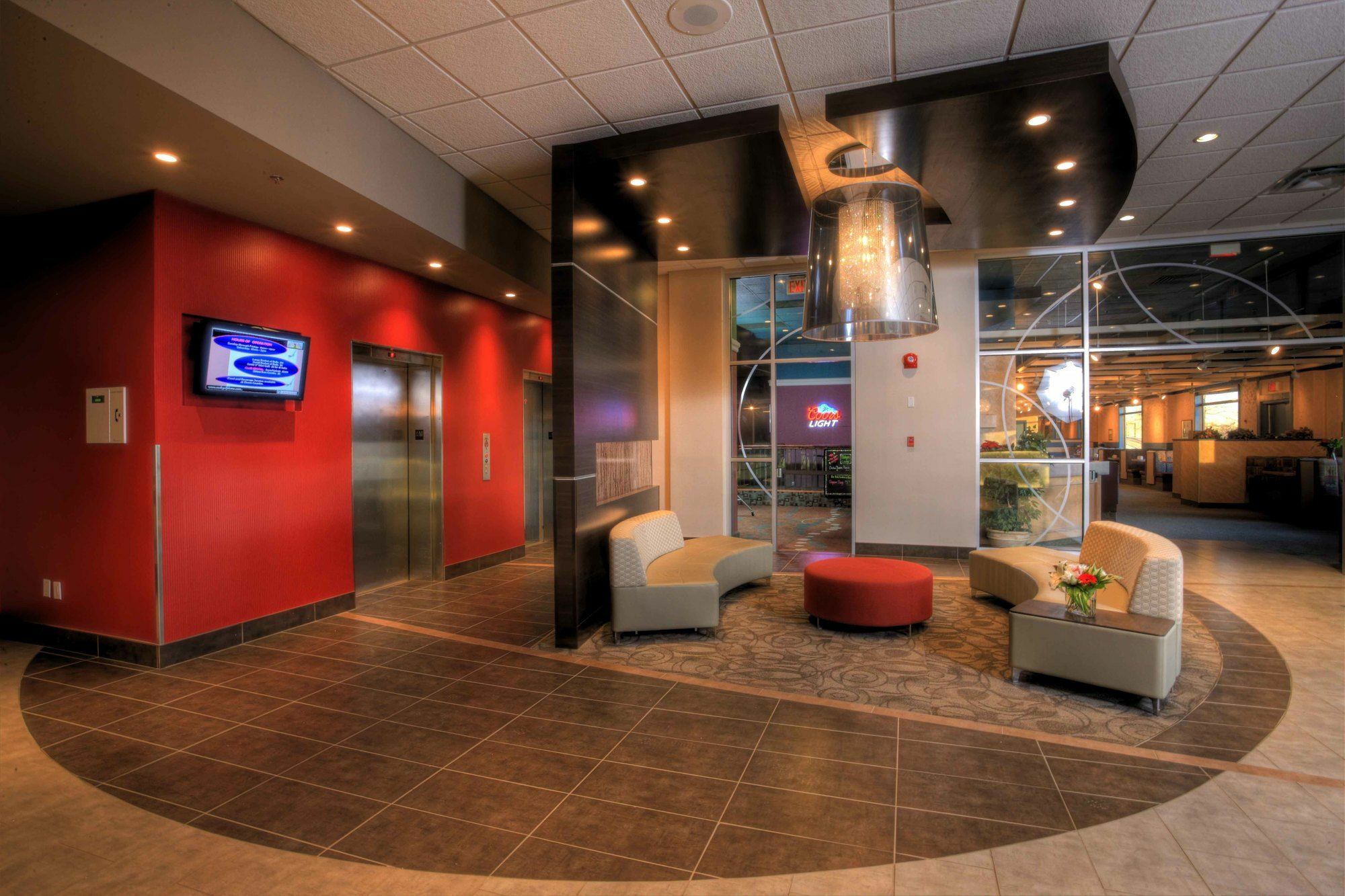 Hotel Ramada By Wyndham Saskatoon