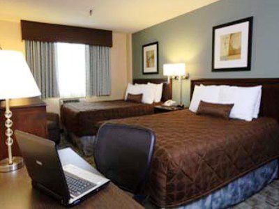 Ramada By Wyndham Hotel 2*